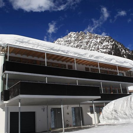 Apart Sportiva Klosterle am Arlberg Eksteriør billede